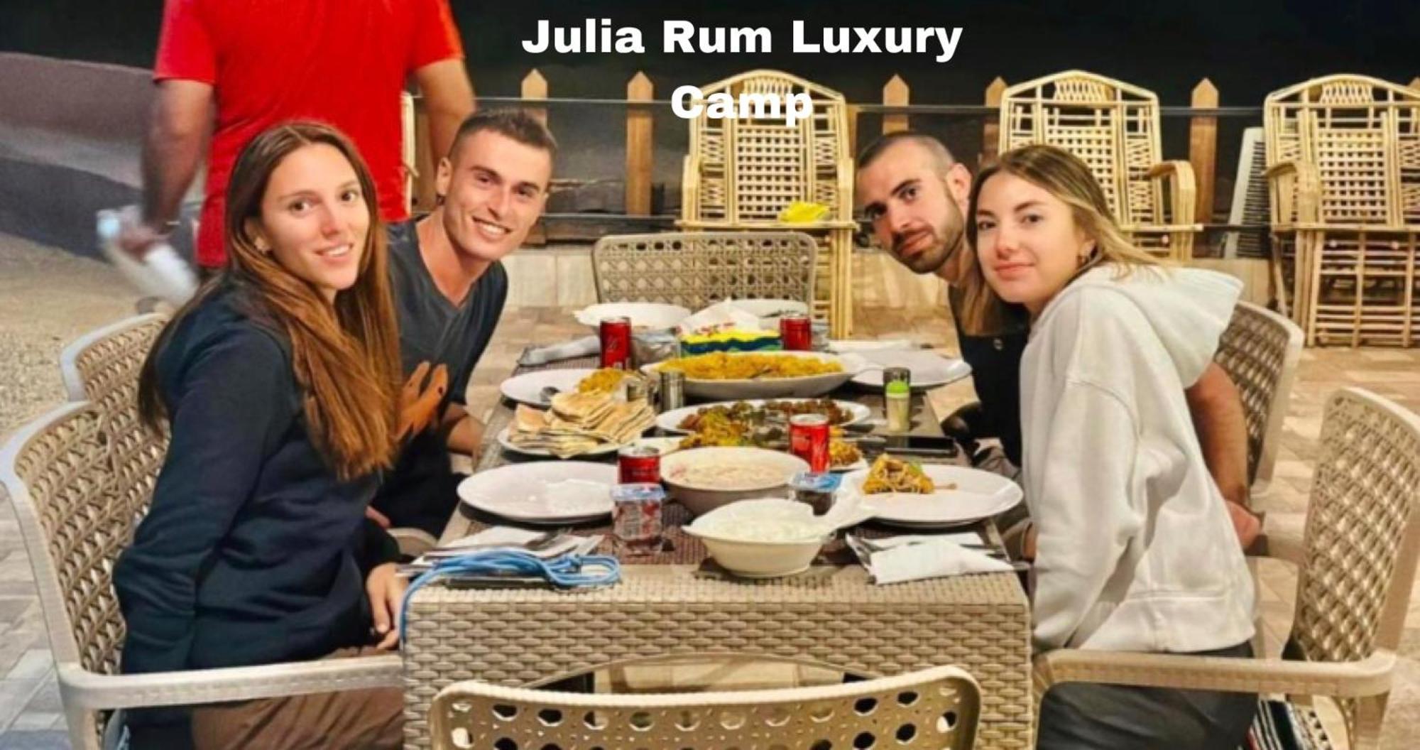 Julia Rum Luxury Camp ワディ ・ラム エクステリア 写真